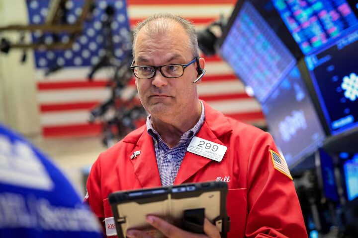 Wall Street ends lower on semiconductor selloff as AI spending concerns mount